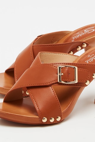 Sandalias de tacón - Camel