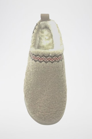 Zuecos forrados con plataforma - Beige