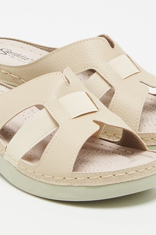 Sandalias de piel de cuña - Beige