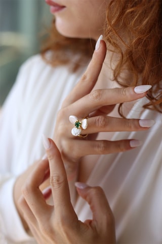 Anello - Perle coltivate e zircone