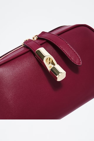 Sac bandoulière en cuir Goccia - Taille S - Bordeaux