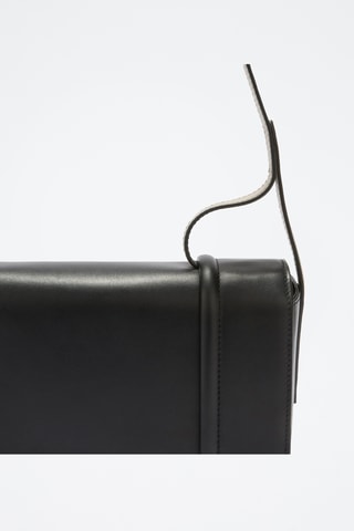 Sac bandoulière en cuir Riva - Taille S - Noir