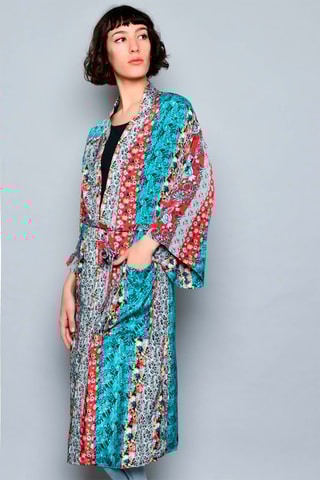 Quimono Turquesa e vermelho - Vermelho e azul