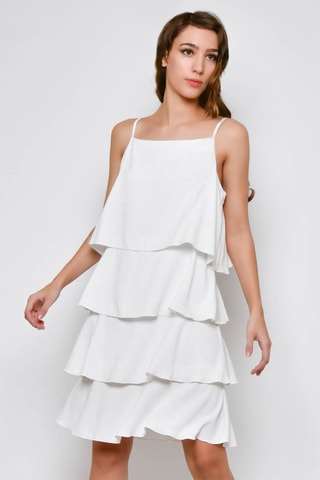 Vestido com folhos 
Branco - 