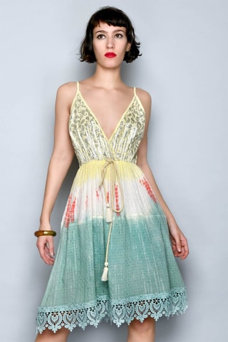 Vestido estilo patinadora 
Verde - 