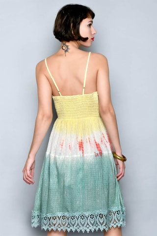 Vestido estilo patinadora 
Verde - 