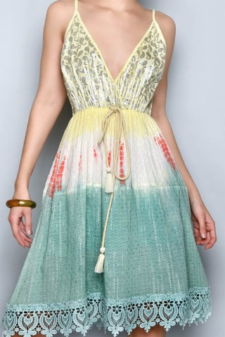 Vestido estilo patinadora 
Verde - 