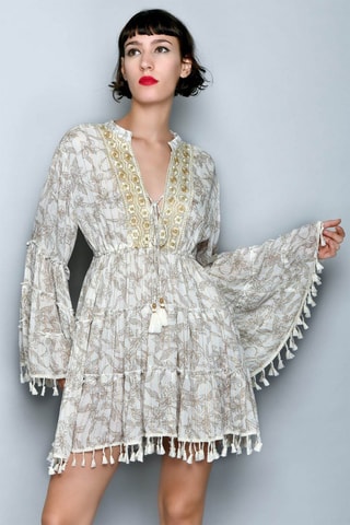 Vestido com folhos Branco - Branco