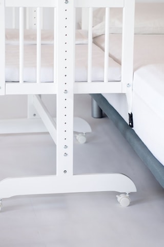 Mini berceau cododo et parure Bébé dort - Blanc