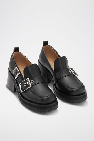 Mocassins de salto em couro - Preto