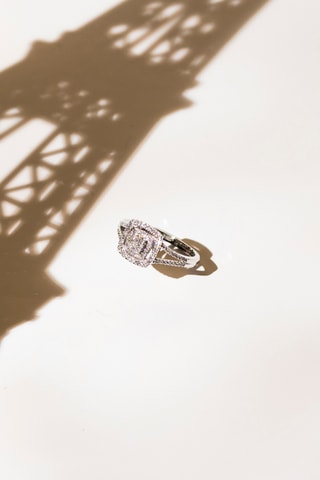 Solitaire Rosie - Or blanc et diamants