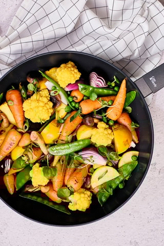 Poêle revêtement céramique Full Black - 28 cm