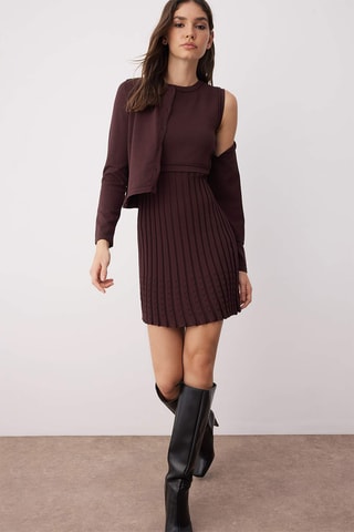 Abito taglio dritto e cardigan - Marrone