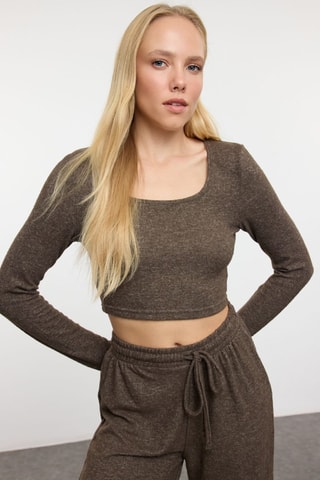 Crop top e pantaloni wide legs - Marrone