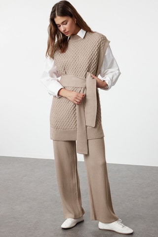 Maglia senza maniche e pantaloni - Beige