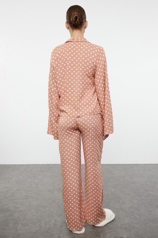 Pigiama a portafoglio con motivi cuori - Beige