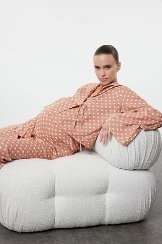 Pigiama a portafoglio con motivi cuori - Beige