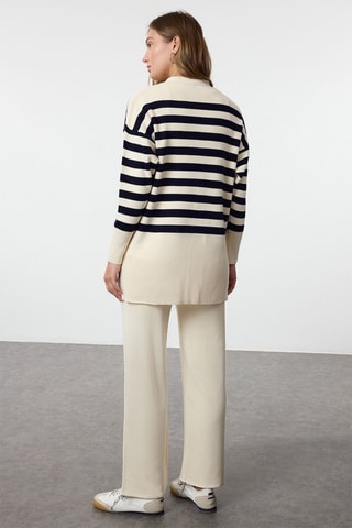 Cardigan e pantaloni - Beige