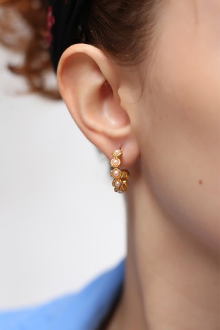 Pendientes bañados en oro fino amarillo