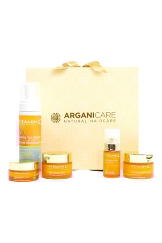 Coffret coup d'éclat à la vitamine C 
5 produits
