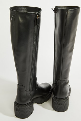 Botas em couro - Preto