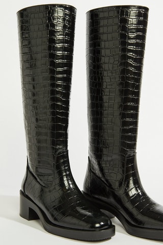 Botas em couro - Preto