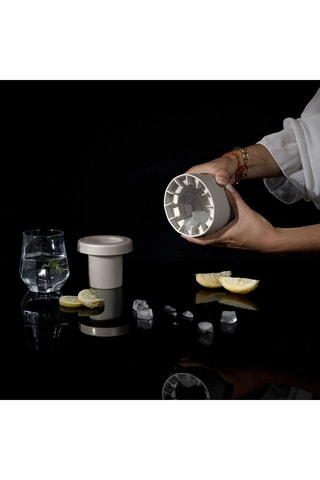 Forma em silicone - 9 x 8 x 10 cm