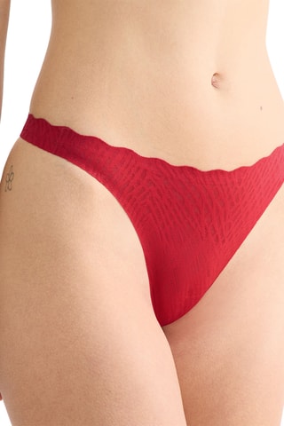 String Zero Feel Bliss Festive - Rouge