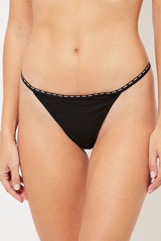 5 Strings - Zwart en Wit