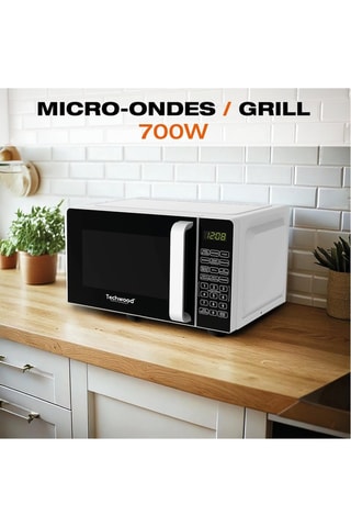 Micro-ondes - 700 W