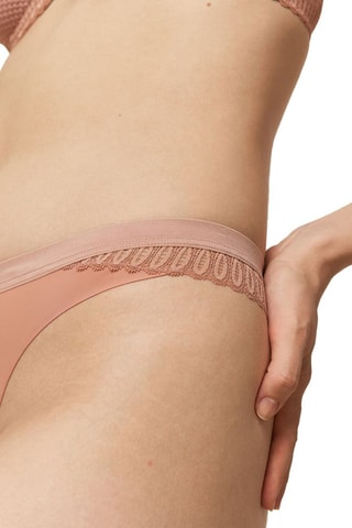 String  Spotlight High Leg string  - Marron