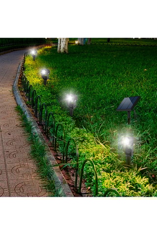 4 spots solaires LED reliés avec panneau solaire déporté 4 en 1 Roundy - Noir - 4 x 5 W