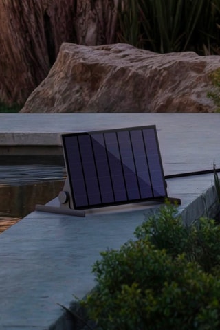 Station de charge solaire Elektron - Noir - 2 W