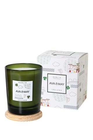 Candela profumata Dublin - Cardamomo, cipresso e patchouli