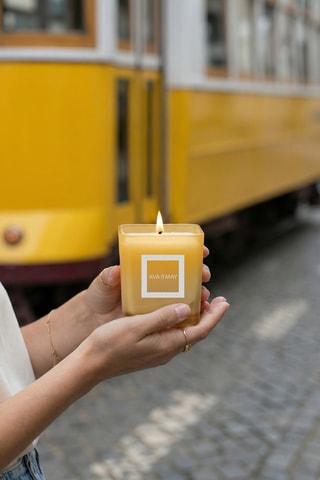 Bougie parfumée à la cire de soja "gourmand" Lisbon Belem