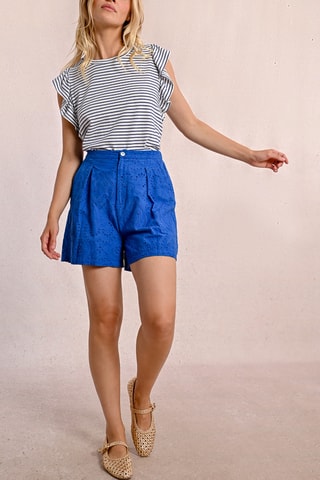 Short con bordado inglés - Azul cobalto