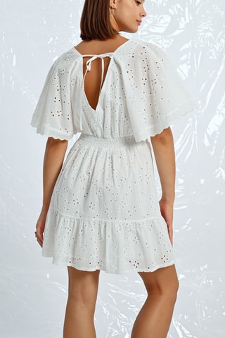 Vestido evasé con bordado inglés - Blanco