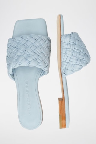 Mules en cuir nappa Eglantine - Ciel