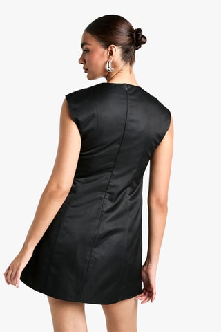 Abito a trapezio - Nero