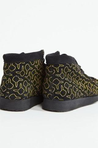 Boots en nubuck Wallabee x Pikachu Pokémon - Noir