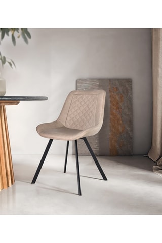 2 chaises - Beige et noir