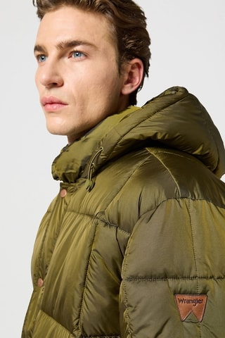 Piumino regular fit con cappuccio - Verde