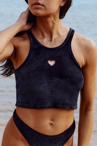 Crop top em veludo Heartsuniz - Preto