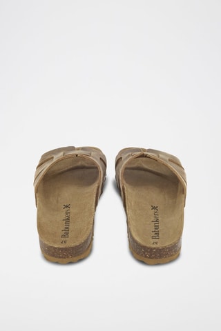 Mules en cuir 
Marron