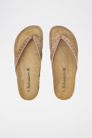 Mules en cuir 
Marron