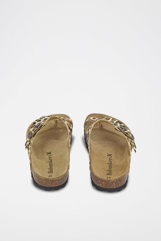 Mules en cuir 
Marron