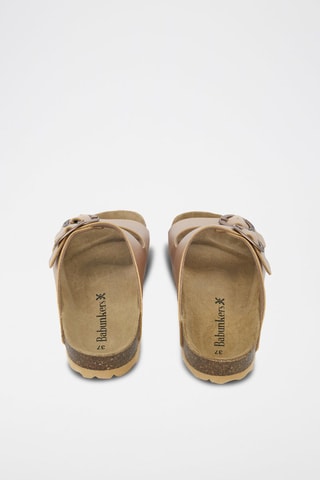 Mules en cuir 
Doré