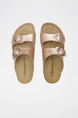 Mules en cuir 
Doré