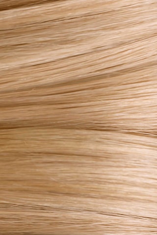 Coloración permanente Excellence Crème Universal Nudes - 9U Rubio muy claro - Cabello normal