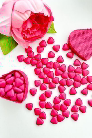 Cœurs choco 70% cacao - Fuchsia - 220 g